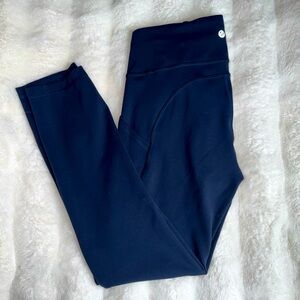 Lululemon Invigorate High Rise Crop 23”, True Navy, 6